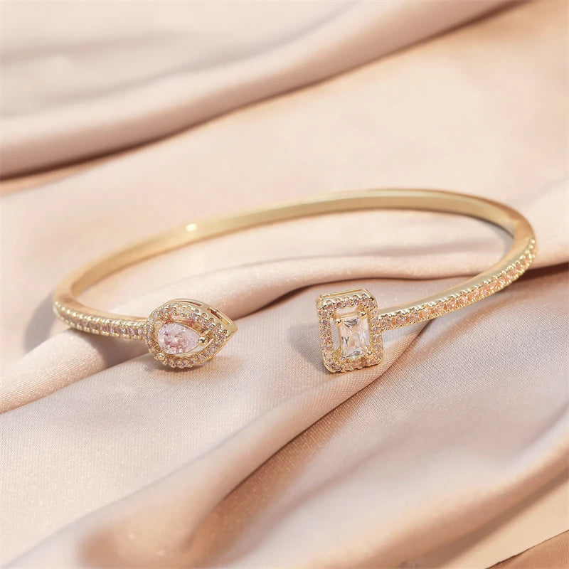 Bracelet Éclat Royal™ – Élégance Dorée & Éclats de Lumière